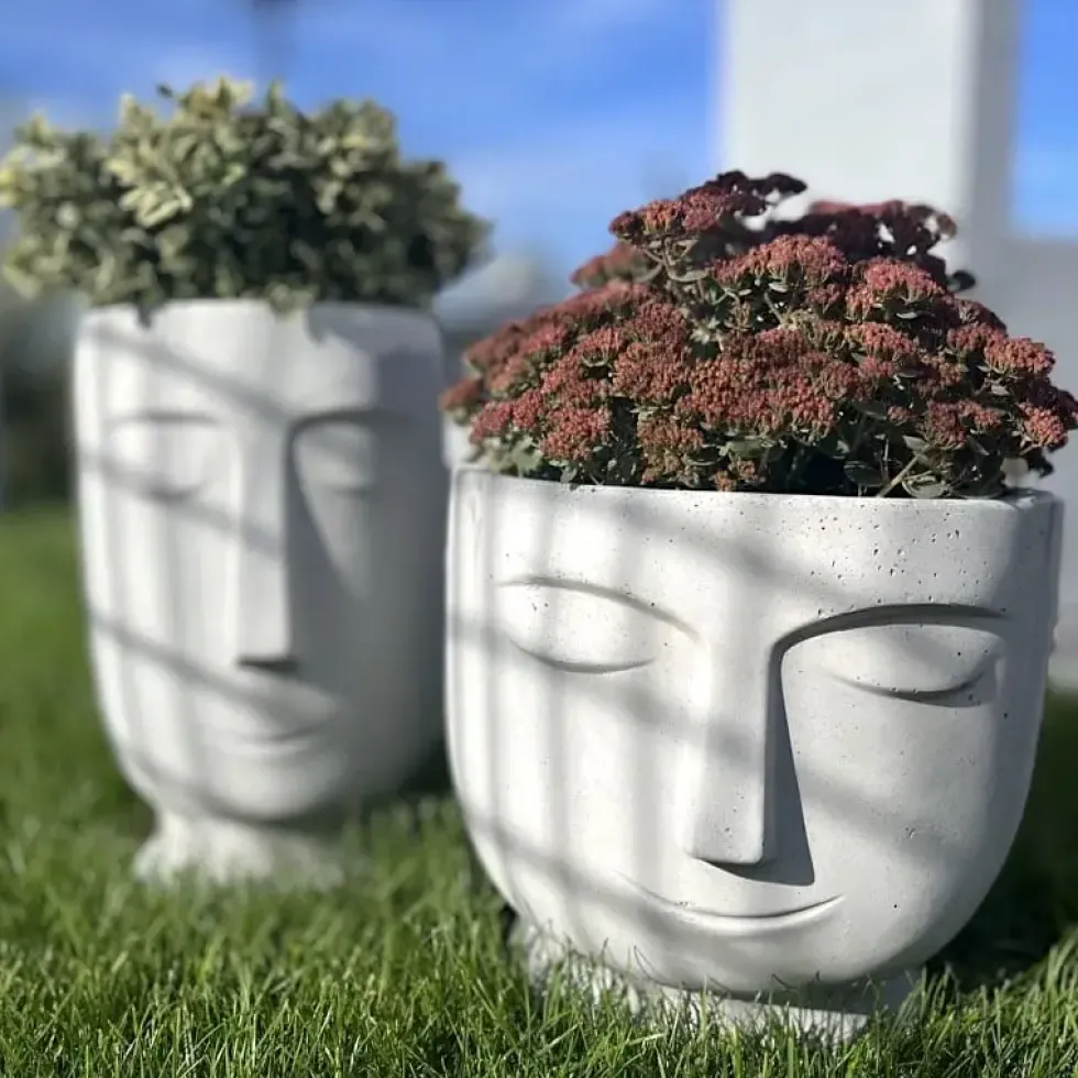 Beton Blumentopf Gesicht Manfred Höhe 34 cm