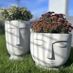 Beton Blumentopf Gesicht Manfred Höhe 34 cm