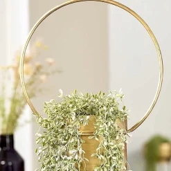 Blumenampel Metall gold