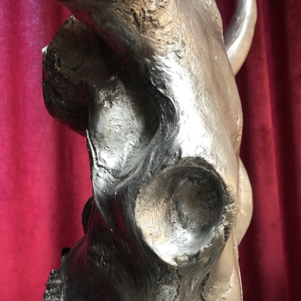 Design Skulptur Büffel silber Casablanca Höhe 80 cm