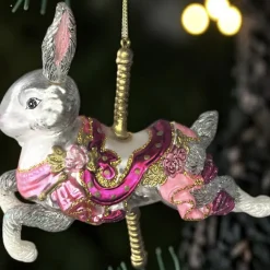 Gift Company Christbaumschmuck Karussell Hase | Edler Glas-Anhänger Rosa / Silber