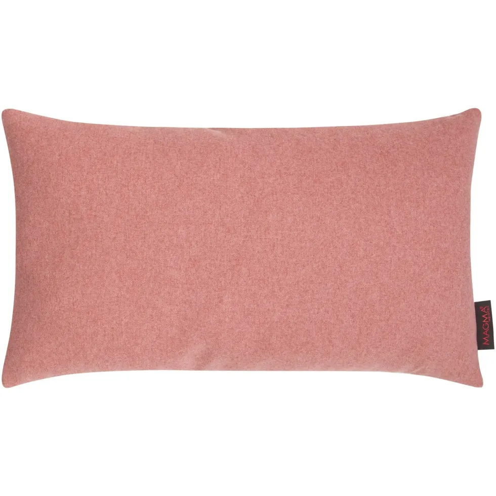 Kissen Magma FELT lachs mit Federfüllung 30×50 cm