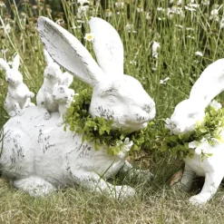 Osterhasen Deko Hasenmutter mit Kranz weiß Werner Voß