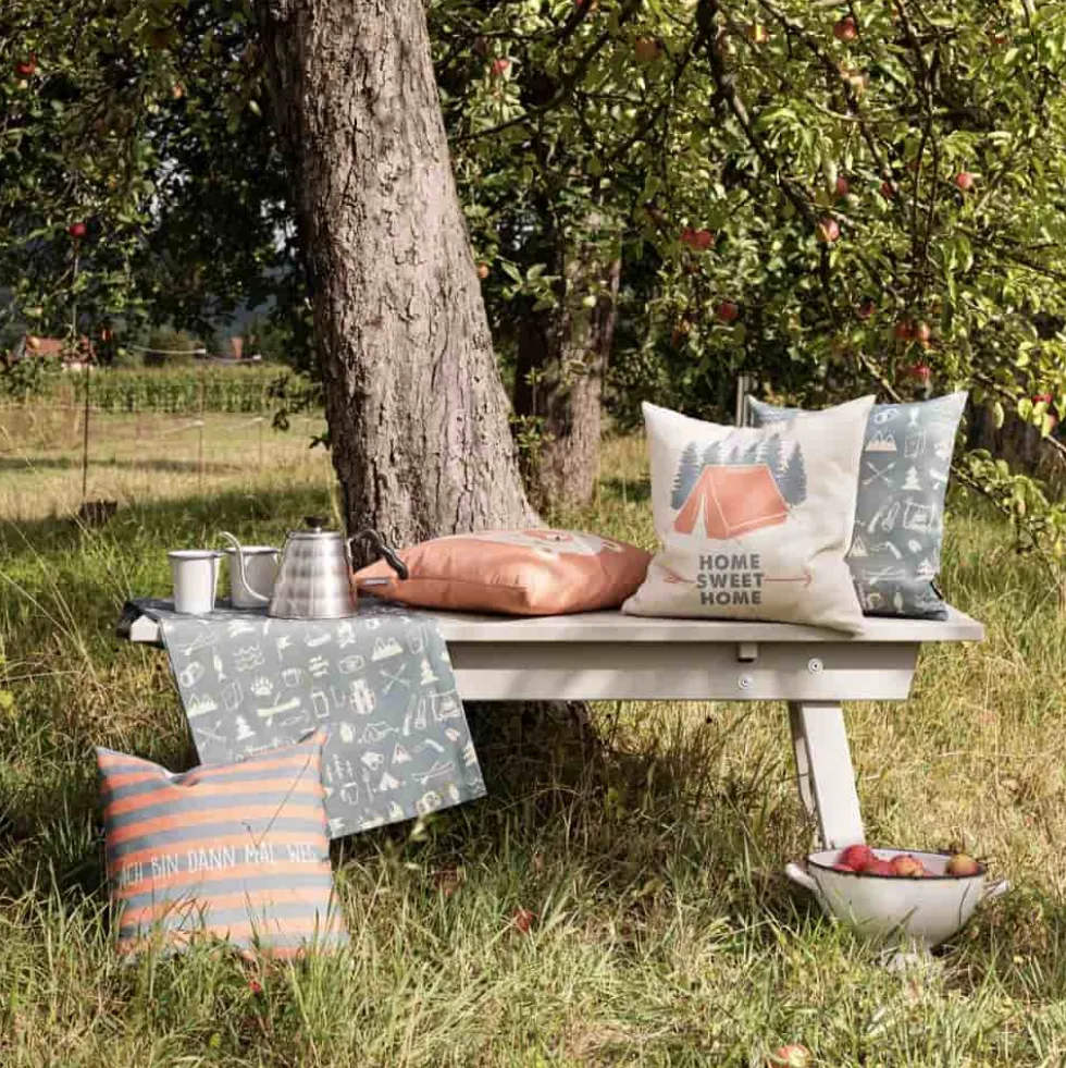 Outdoor Kissen Magma Camping Bär 40×40 cm