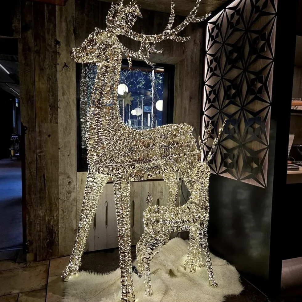 Outdoor LED Weihnachtsfigur Hirsch Höhe 270 | 120 cm