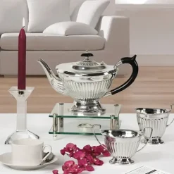 Teekanne schwerversilbert QUEEN ANNE Edzard 0,9 l
