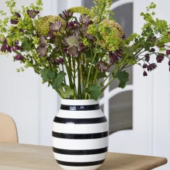 Vase Kähler Omaggio schwarz weiß