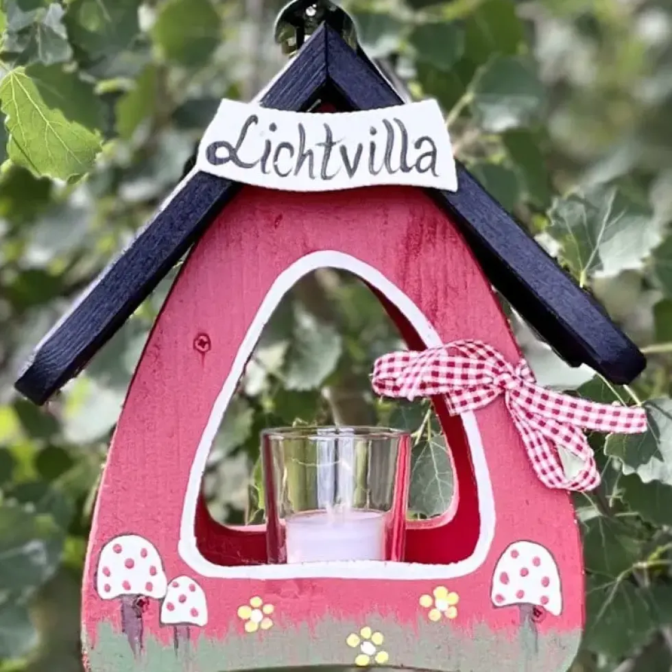 Vogelhaus handgemacht Laterne hängend LICHTVILLA rot Vogelvilla Höhe 23 cm