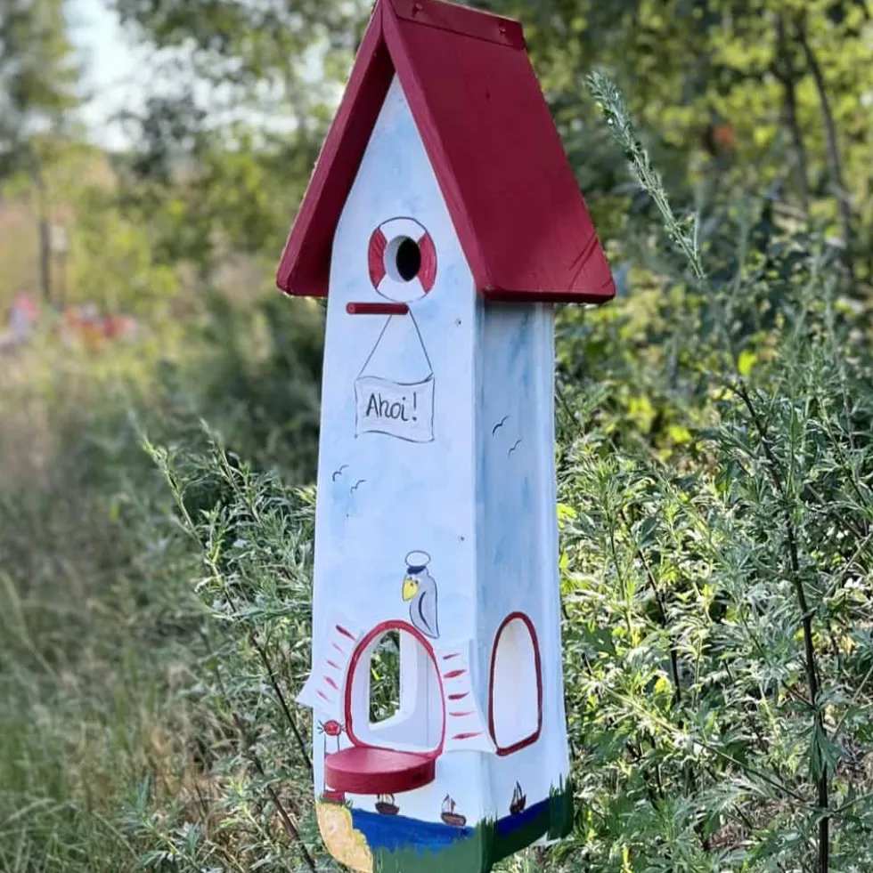 Vogelhaus Nistkasten mit Ständer AHOI Vogelvilla Höhe 61 cm