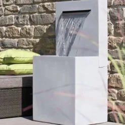 Wandbrunnen grau Gartendeko Ambrosios Höhe 120 cm