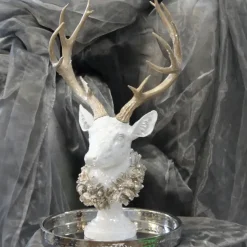 Werner Voß Weihnachtsdeko Hirschbüste mit Lorbeerkranz Höhe 54 cm